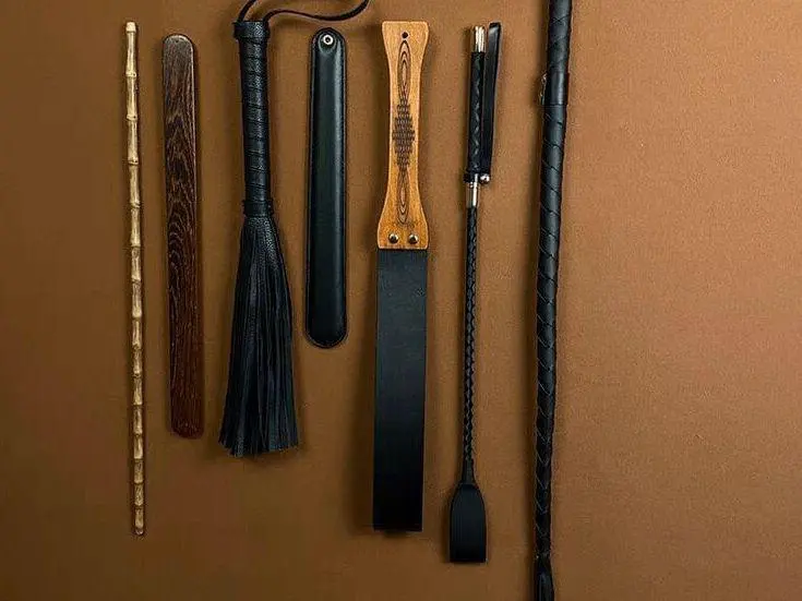【西檬之家】字母圈新人必读：BDSM践踏癖的权威解析与安全知识
